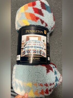 Pendleton Light Blue Sherpa Twin Blanket with Multicolor Pattern